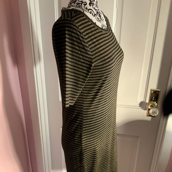 LulaRoe black and gold stripe bodycon dress - Picture 2 of 5